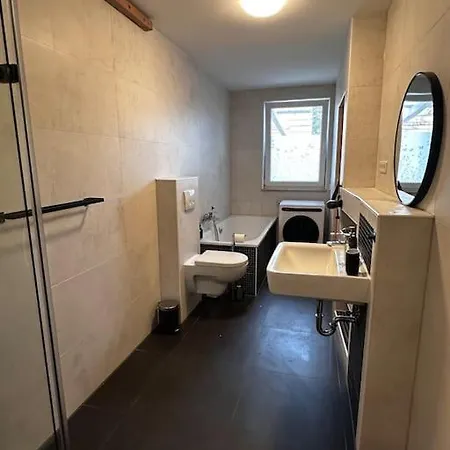 Apartamento 4 Apartment, Parkplatz & Garten, Nah A10, Berlin *