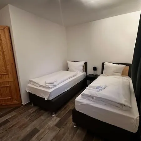 4 Apartment, Parkplatz & Garten, Nah A10, Berlin Fredersdorf-Vogelsdorf