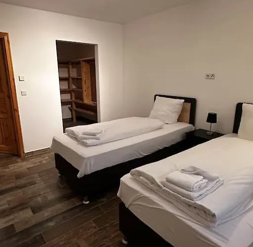 Apartamento 4 Apartment, Parkplatz & Garten, Nah A10, Berlin