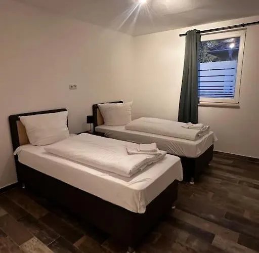 Apartamento 4 Apartment, Parkplatz & Garten, Nah A10, Berlin *